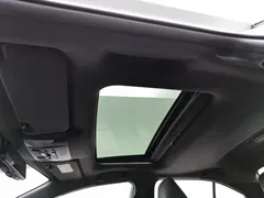 2022 Toyota Levin Hybrid 1.8H E-CVT Luxury, белый — фото 14