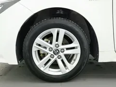 2022 Toyota Levin Hybrid 1.8H E-CVT Luxury, белый — фото 17