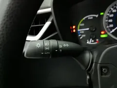 2022 Toyota Levin Hybrid 1.8H E-CVT Luxury, белый — фото 21