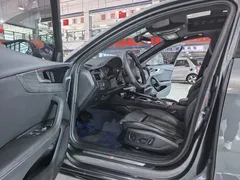 2023 Audi A4L 40 TFSI Luxury Dynamic — фото 4