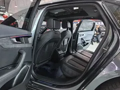 2023 Audi A4L 40 TFSI Luxury Dynamic — фото 5