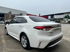 2022 Toyota Levin Hybrid 1.8H E-CVT Luxury, белый — фото 4