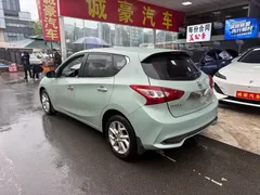 2023 Nissan Tiida 1.6L CVT, зелёный — фото 9