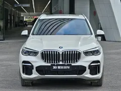 2022 BMW X5 30Li Premium M Sport Package, белый — фото 2
