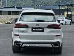 2022 BMW X5 30Li Premium M Sport Package, белый — фото 11
