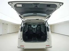 2021 Toyota Vellfire 2.5L Hybrid HV Luxury, белый — фото 5