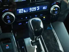 2021 Toyota Vellfire 2.5L Hybrid HV Luxury, белый — фото 9