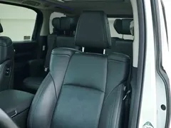 2021 Toyota Vellfire 2.5L Hybrid HV Luxury, белый — фото 13