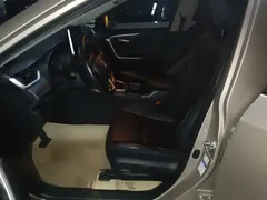 2022 Toyota Wildlander 2.0L CVT 4WD Luxury Plus — фото 11