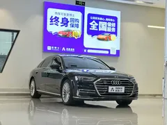 2021 Audi A8L 50 TFSI quattro Comfort, чёрный — фото 3