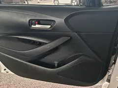 2021 Toyota Levin 185T CVT Luxury, белый — фото 7