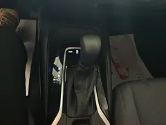 2021 Toyota Levin 185T CVT Luxury, белый — фото 16