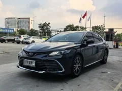 2023 Toyota Camry Hybrid 2.5HG Luxury, чёрный — фото 3