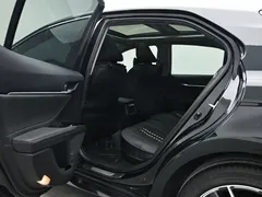 2021 Toyota Camry 2.5G Luxury, чёрный — фото 15