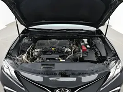 2021 Toyota Camry 2.5G Luxury, чёрный — фото 18