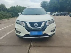 2021 Nissan X-Trail 2.0L CVT 2WD XL ITS Comfort, белый — фото 3