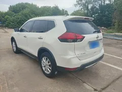 2021 Nissan X-Trail 2.0L CVT 2WD XL ITS Comfort, белый — фото 5