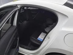 2022 Mazda 3 2.0L AT, белый — фото 11