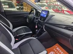 2020 Toyota Yaris L Zhixuan X 1.5L CVT Leading, белый — фото 7