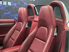 2020 Porsche 718 Boxster 2.0T, белый — фото 41