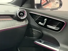 2022 Mercedes-Benz C-Class C 260 L Sport, белый — фото 10
