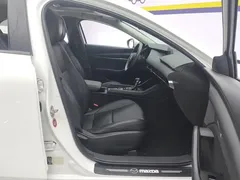 2021 Mazda 3 1.5L AT, белый — фото 8