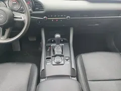 2021 Mazda 3 1.5L AT, белый — фото 16
