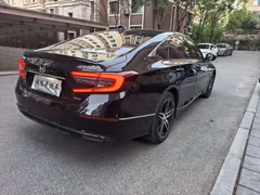 2022 Honda Accord 2.0L Hybrid Premium, чёрный — фото 7