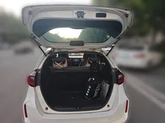 2021 Honda Fit 1.5L CVT, белый — фото 15