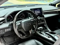 2019 Toyota Avalon Hybrid 2.5L Luxury — фото 3