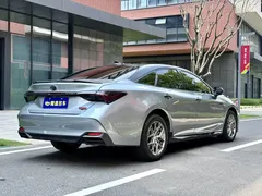 2019 Toyota Avalon Hybrid 2.5L Luxury — фото 6