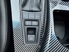 2019 Toyota Avalon Hybrid 2.5L Luxury — фото 17