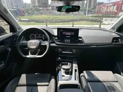 2022 Audi Q5L 45T Luxury Dynamic, белый — фото 9