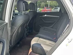 2022 Audi Q5L 45T Luxury Dynamic, белый — фото 10
