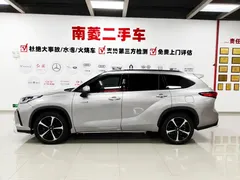 2021 Toyota Crown Kluger 2.5L HEV 4WD Premium — фото 5