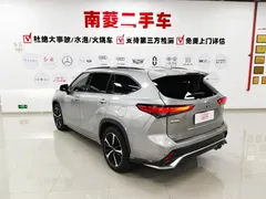 2021 Toyota Crown Kluger 2.5L HEV 4WD Premium — фото 6