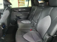 2021 Toyota Crown Kluger 2.5L HEV 4WD Premium — фото 10