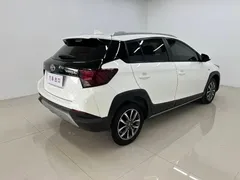 2022 Toyota Yaris L Zhixuan X 1.5L CVT Luxury Plus, белый — фото 4