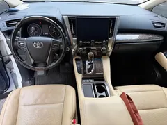 2020 Toyota Vellfire 2.5L Hybrid HV Premium, белый — фото 4