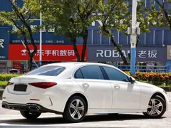 2022 Mercedes-Benz C-Class C 200 L Sport, белый — фото 9
