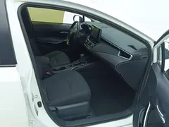 2022 Toyota Corolla 1.8L Hybrid E-CVT, белый — фото 2