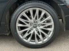 2023 Toyota Avalon Hybrid 2.5L XLE Premium, чёрный — фото 9