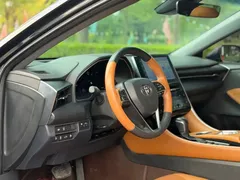 2023 Toyota Avalon Hybrid 2.5L XLE Premium, чёрный — фото 12