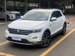 2022 Volkswagen T-Roc 280TSI DSG 2WD Comfort Plus, белый — фото 1