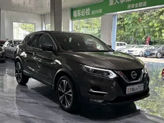 2021 Nissan Qashqai 2.0L CVT Luxury — фото 3