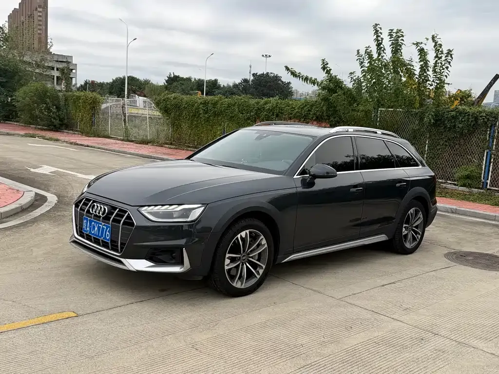 2022 Audi A4 allroad quattro Ice Snow Sport Edition