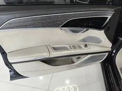 2021 Audi A8L 55 TFSI quattro Premium, чёрный — фото 7
