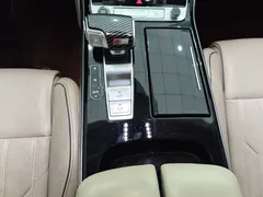 2021 Audi A8L 55 TFSI quattro Premium, чёрный — фото 14