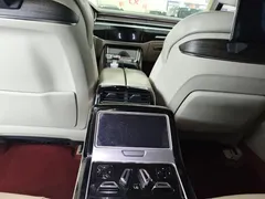 2021 Audi A8L 55 TFSI quattro Premium, чёрный — фото 15