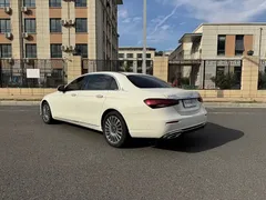 2021 Mercedes-Benz E-Class E 300 L Luxury, белый — фото 9